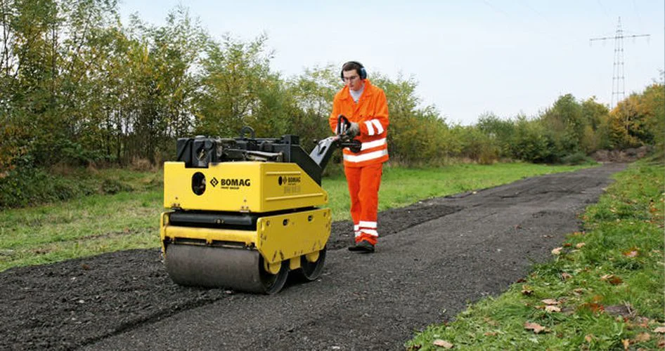 Alquiler Rodillos Compactadores Bomag | Homs Rentals