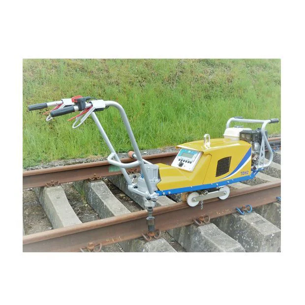 Alquiler ferroviaria, Clavadora hidráulica digital