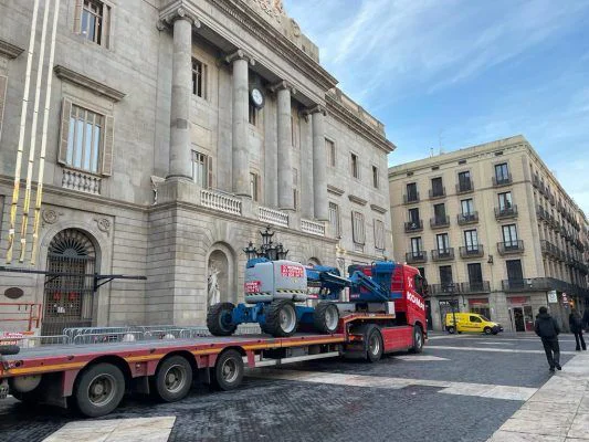 Alquiler plataformas elevadoras Pesebre Barcelona