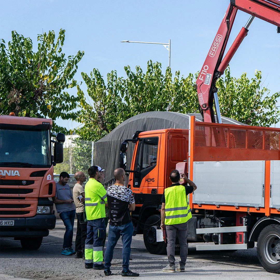 formacion_camion_grua_homsrentals_